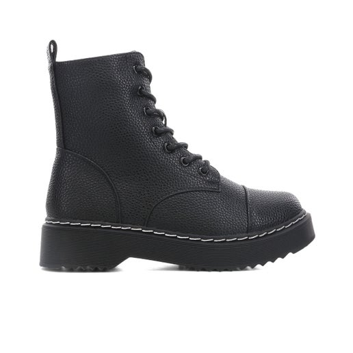 Harper Ankle Boots in Black | Number One Shoes
